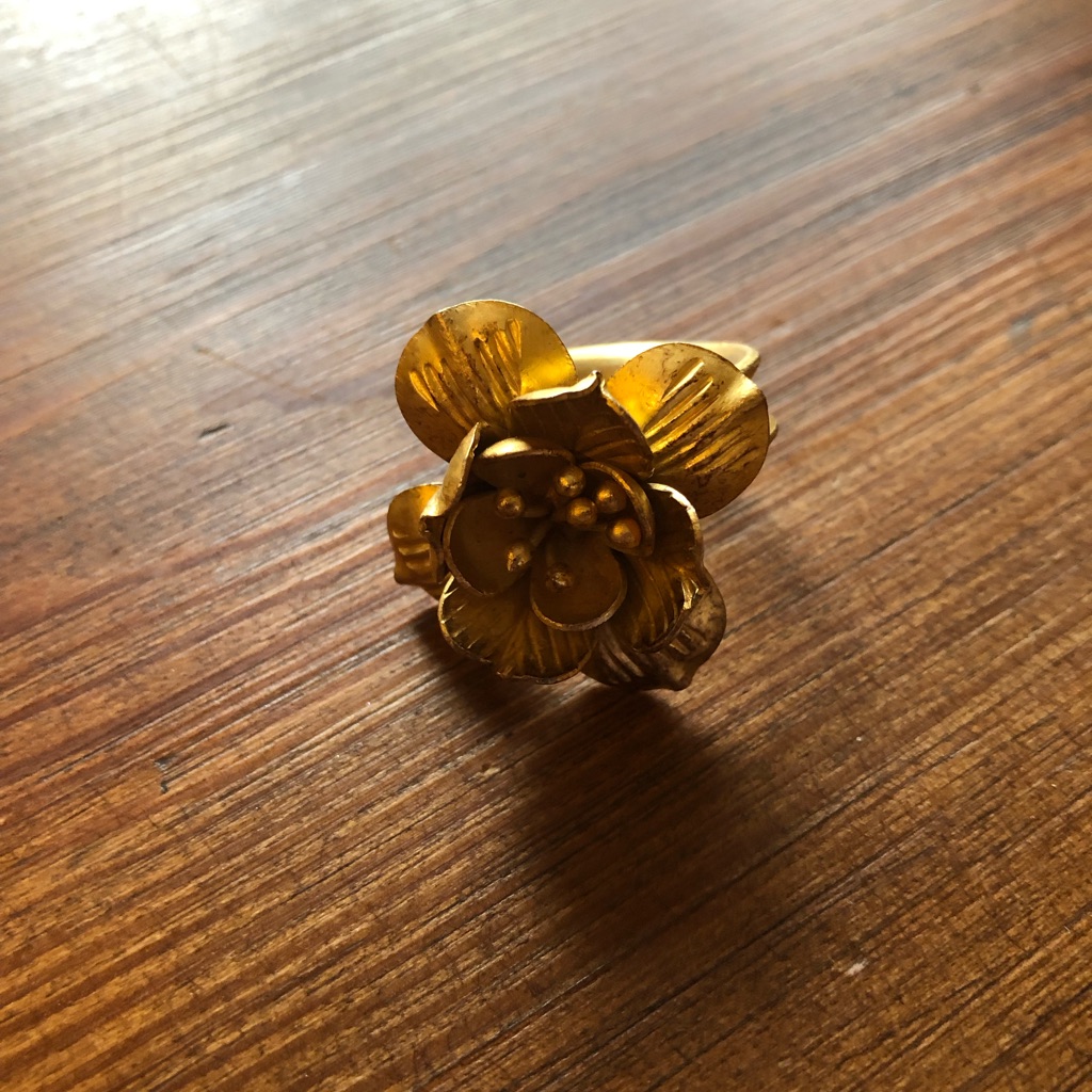 Satya Gold Lotus Ring Adjustable 58$